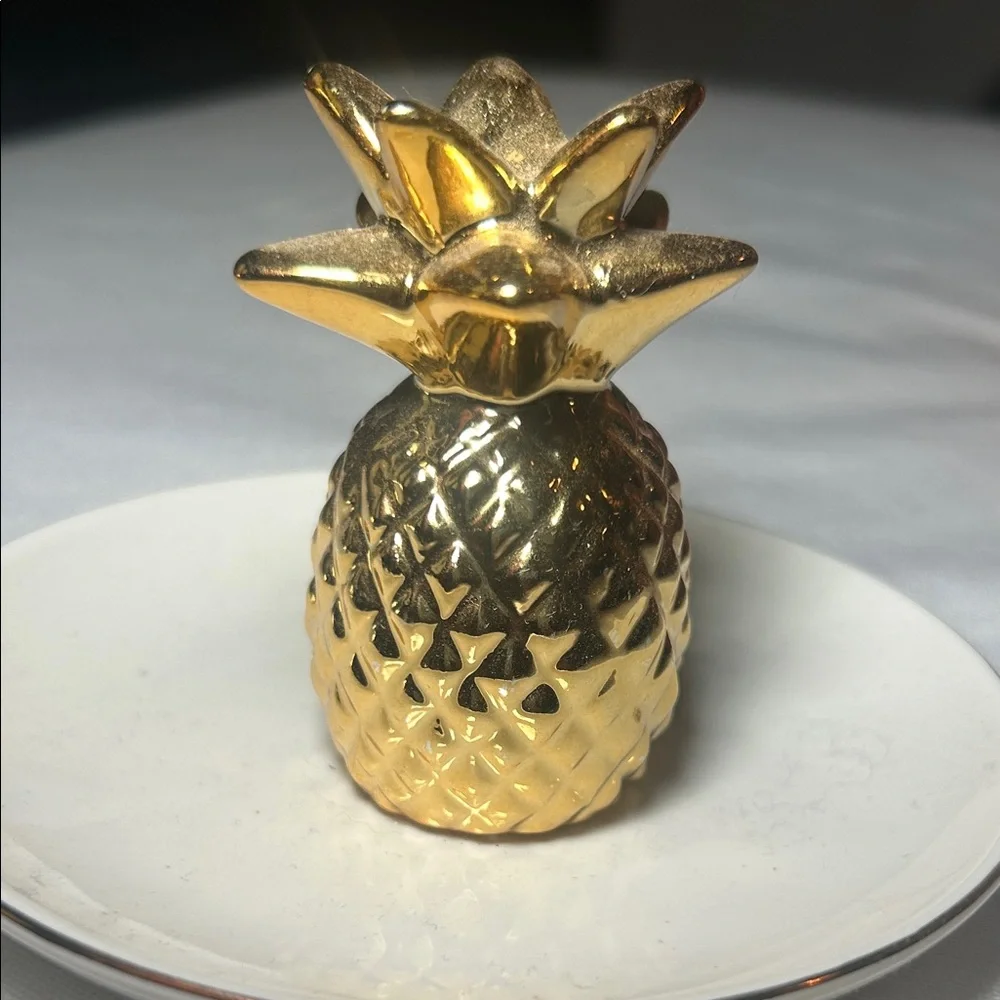 Gold Pineapple Trinket Holder
